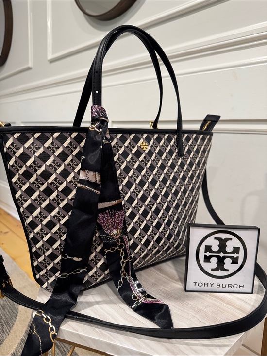 Tory Burch Handbags - Tory Burch Bag Geo Logo Black & White Print Leather Tote Bag Satchel Crossbody